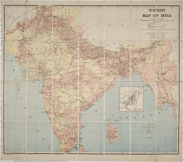 Mapa - Stara turystyczna mapa Indii w języku angielskim. Widoczne miejsca składania mapy