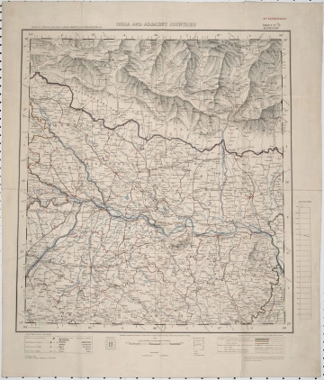K.I-16 Mapa składana, papierowa. U góry widoczny napis: India and adjacent countries. U dołu widoczna rozbudowana legenda.
