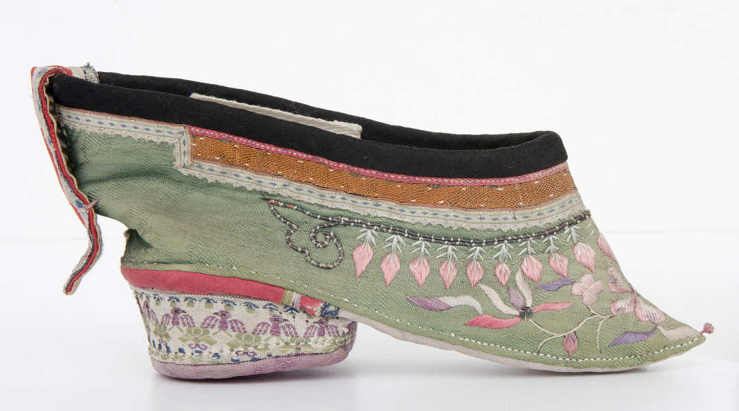 ujęcie całości - prawy bok