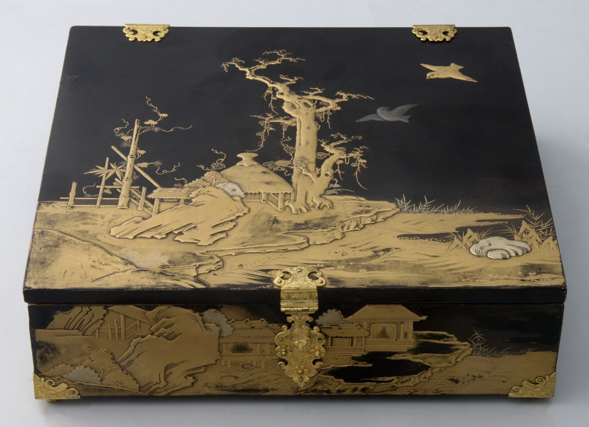 ujęcie całości od strony pierwszej, lekko z góry