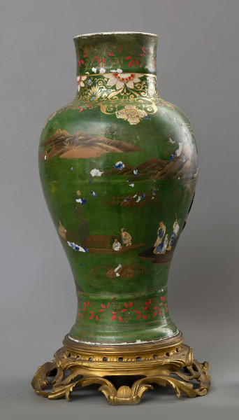 ujęcie całości od strony pierwszej