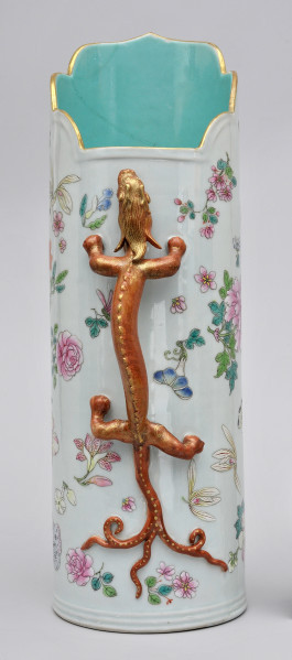 ujęcie całości od strony czwartej