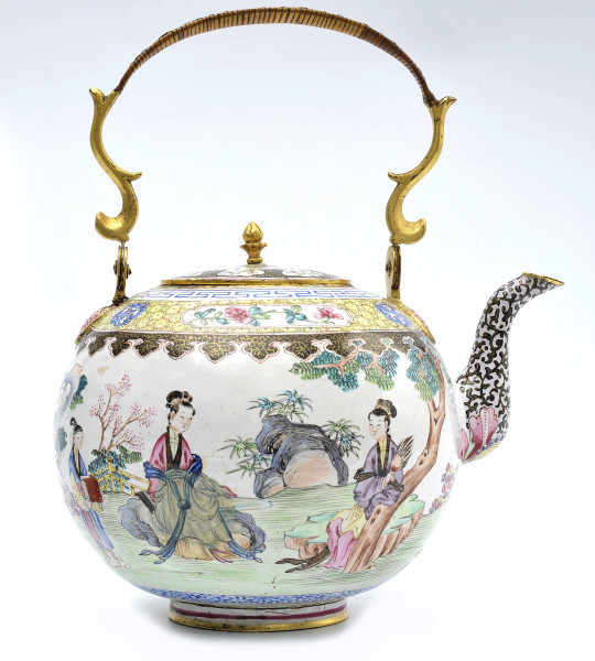 ujęcie całości od strony pierwszej