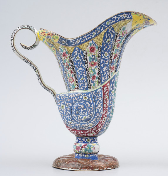 ujęcie całości od strony pierwszej