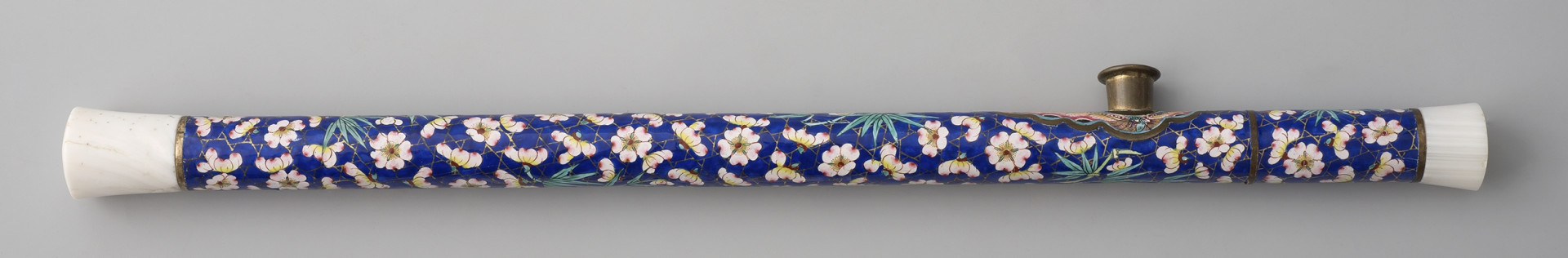 ujęcie całości z boku