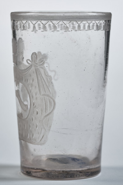 Szklaneczka z herbem Szreniawa Lubomirskich