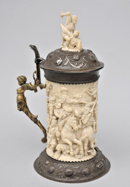 ujęcie 3/4 - z zamkniętą pokrywą