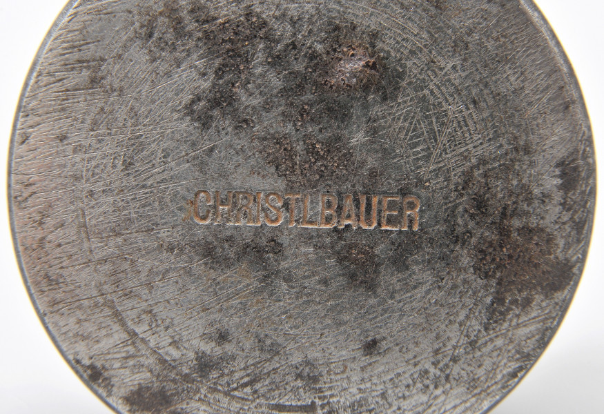 rewers z sygnaturą