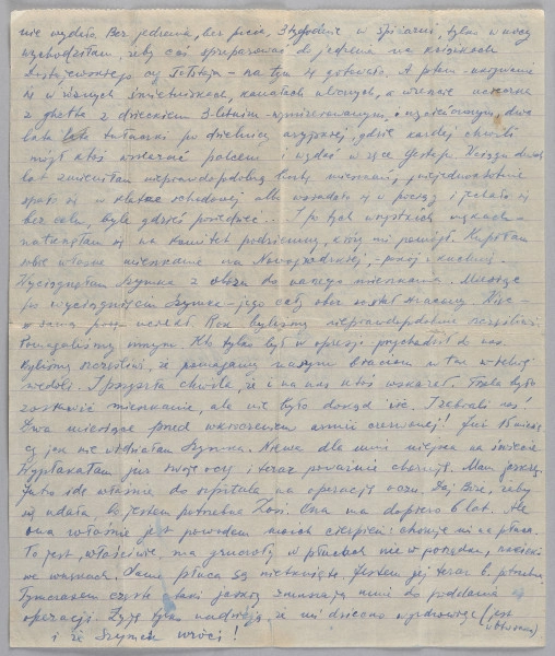 Ujęcie z góry, recto, kartka w linię, zapisana pismem odręcznym
