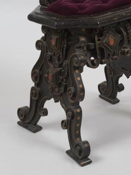 zbliżenie na dekorację nóg