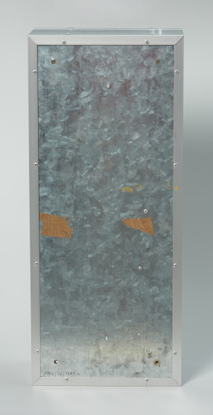 Lightbox w aluminiowej ramie z przedstawieniem nagiej, ciężarnej kobiety - Ujęcie z tyłu. Aluminiowa, prostokątna płyta w pionie, w aluminiowej ramie.