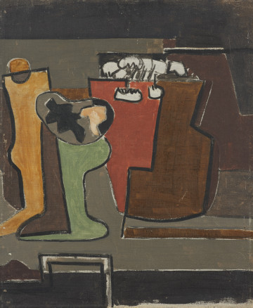 obraz - ujęcie z przodu; Na płaszczyźnie szarej, ograniczonej pasem czerni wzdłuż górnej i dolnej krawędzi, trzy przedmioty zbudowane z płaskich form. Po lewej płaszczyzna jasnozielona o kielichowatym wybrzuszeniu, z prawej, wstawiona formą ciemnobrązową, obie zamknięte u góry płaszczyzną o nieregularnym konturze, wypełnioną ornamentem czarnym i białym. Wzdłuż lewej, bocznej krawędzi forma złożona z dwóch wydłużonych płaszczyzn: żółtej i brązowej. Pośrodku kompozycji duża forma zbudowana płaszczyznami: brązową o zarysie dzbanka z prawej i rdzawą, rozszerzającą się ku górze z lewej. Nad górną krawędzią naczynia drobne formy obrysowane czarnym konturem.