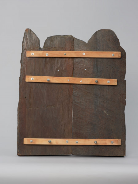 sztuka sakralna, kwatera ołtarza, płaskorzeźba - Ujęcie z tyłu; Płaskorzeźba przedstawiająca Chrystusa modlącego się w ogrodzie Getsemani i śpiących apostołów, na tle skalistego pejzażu. Kwatera lewego skrzydła późnogotyckiego ołtarza pasyjnego z Wkryujścia (Ueckermünde).