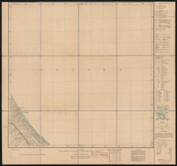 drukowana mapa 517 Karlshagen I - Ujęcie z przodu; Mapę 517 Karlshagen I opracowano w 1885, a skorygowano i wydrukowano w 1925 roku. Obejmuje obszar w pobliżu miejscowości Karlshagen, Kreis Usedom-Wollin, Reg. Bez. Stettin, Prov. Pommern, dziś Kreis Vorpommern-Greifswald, Bundesland Mecklenburg-Vorpommern, Niemcy. Jest jedynym zachowanym egzemplarzem arkusza przedwojennej mapy topograficznej oznaczonego godłem 517, zawierającym dane o lokalizacji obiektów i ich nazw w zasobie archiwalnym Flurnamen Sammlung. Na drukowanej mapie ręcznie naniesiono warstwę podziału miejscowości, bez numeracji obiektów fizjograficznych odnoszących się do rozdzielonych miejscowości.