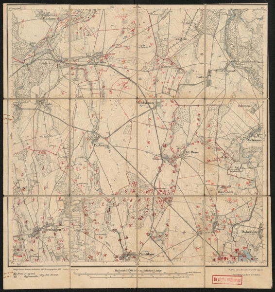 Mapa drukowana 965 Farbezin I - Ujęcie z przodu; Mapę 965 Farbezin I opracowano w 1890, wydano w 1891, a dodrukowano w 1912 roku. Obejmuje obszar w pobliżu miejscowości Farbezin, Kreis Naugard, Reg. Bez. Stettin, Prov. Pommern, dziś Wierzbięcin, pow. goleniowski, woj. zachodniopomorskie, Polska. Jest jedynym egzemplarzem arkusza przedwojennej mapy topograficznej oznaczonego godłem 965, zawierającym dane o lokalizacji obiektów i ich nazw w zasobie archiwalnym Flurnamen Sammlung. Na drukowanej mapie ręcznie naniesiono warstwę z numeracją obiektów fizjograficznych odnoszących się do miejscowości: Maskow, dziś Maszkowo; Kniephof, dziś Konarzewo; Jarchlin, dziś Jarchlino; Schloissin, dziś Słajsino; Külz, dziś Kulice; Farbezin; Wussow, dziś Osowo; Kl. Benz, dziś Bieniczki; Hohenbenz, dziś Bieńczyce; Gr. Benz, dziś Bienice; Bernhagen, dziś Ostrzyca; Plantikow, dziś Błądkowo; Daber, dziś Dobra.