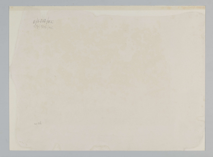 S/G/506/ML - Widok pałacu Czartoryskich w Puławach od strony łachy wiślanej. Na pierwszym planie tafla wody, w głębi na osi trzy skierowane ku pałacowi postacie. Pałac posadowiony na wzniesieniu, ukazany w kulisach bujnej parkowej roślinności. 