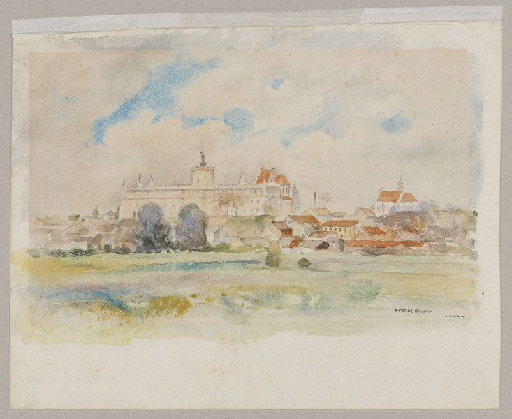 S/G/1680/ML - Pejzaż z bryłą Zamku Lubelskiego i okolicznymi zabudowaniami. Widok od południa. Na dole pas łąki utrzymany w odcieniach zieleni wzbogaconej ugrem, błękitem, fioletem. W głębi, nieco na lewo od centrum wzgórze zamkowe. Widoczna pd. elewacja i fragment bryły okrągłej baszty zwieńczonej krenelażem. Po prawej wtopione w elewację wschodnią mury gotyckiej kaplicy 
św. Trójcy. Ściany założenia w kolorze rozwodnionego ugru z zaznaczonymi szarością detalami
i czerwonym akcentem dachu kaplicy. U stóp wzgórza rozłożone zabudowania dzielnicy żydowskiej /?/. Pomiędzy zespołami domów dwie błękitno - szare plamy koron drzew. W głębi, po prawej bryła kościoła św. Agnieszki. W tle niebo  pokryte kłębami biało-szarych chmur. Malowane szerokimi, swobodnymi plamami mocno rozwodnionych kolorów.
sygn. czarnym tuszem p.d.: K. KIETLICZ - RAYSKI 902. Lublin