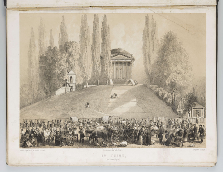 S/G/1498/ML - Widok placu targowego przed kościołem WNMP w Puławach.