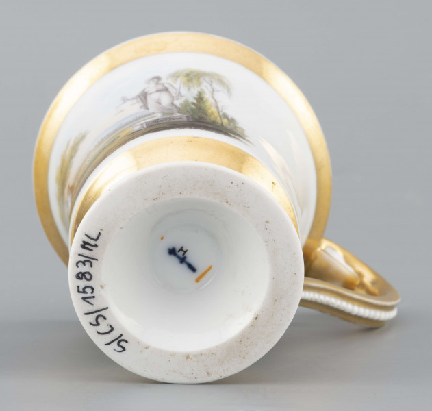 Królewska Manufaktura Porcelany w Berlinie (KPM, 1763- ) (wytwórnia), Hintze, Heinrich Wilhelm (1800-1862) (malarz porcelany)