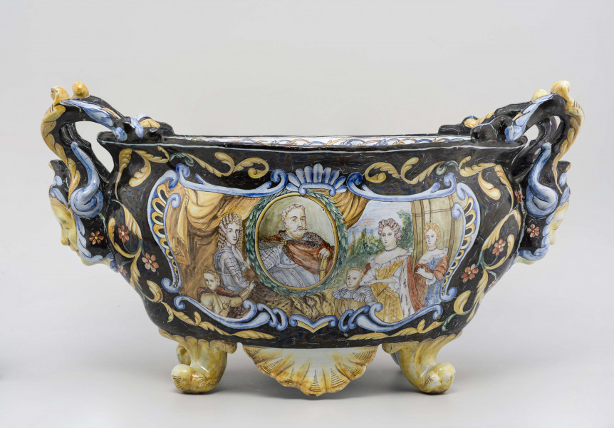 Żardiniera owalna na 4 niskich, 