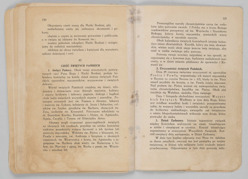 ML/MART/183 - Obrzędy święte : podręcznik do nauki religii dla uczniów gimnazjum : klasa 1 / Z. Baranowski ; J. Noryśkiewicz. - Poznań : Księgarnia Św. Wojciecha, 1936. - 124 s. : il. ; 22 cm.
Brak tylniej okładki.