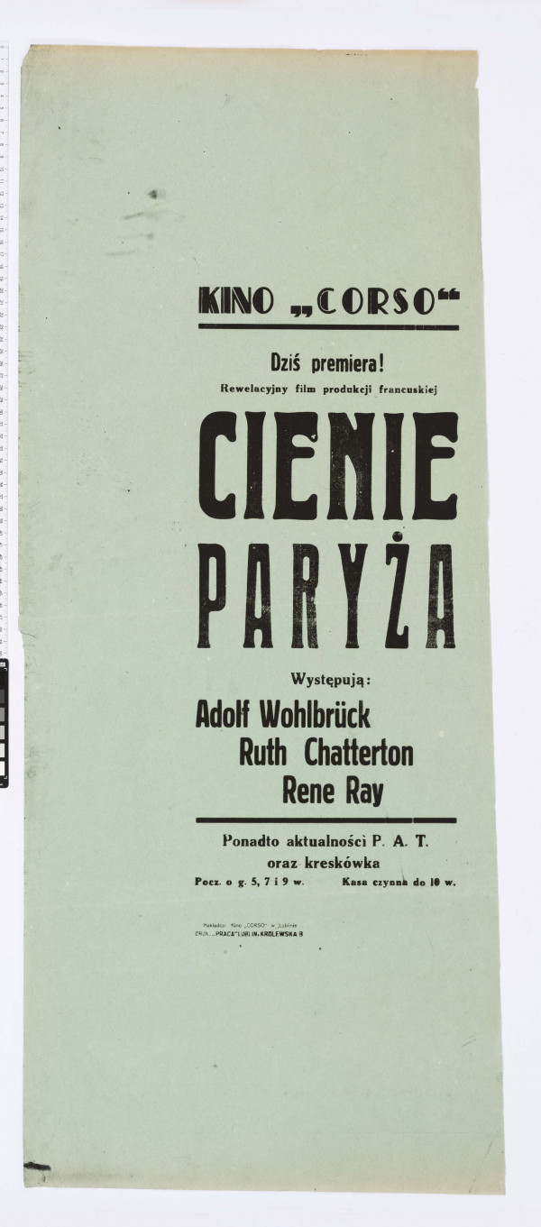 Na zielonym papierze w podłużnym formacie druk różnej wielkości czcionką. Afisz premiery filmu produkcji francuskiej 