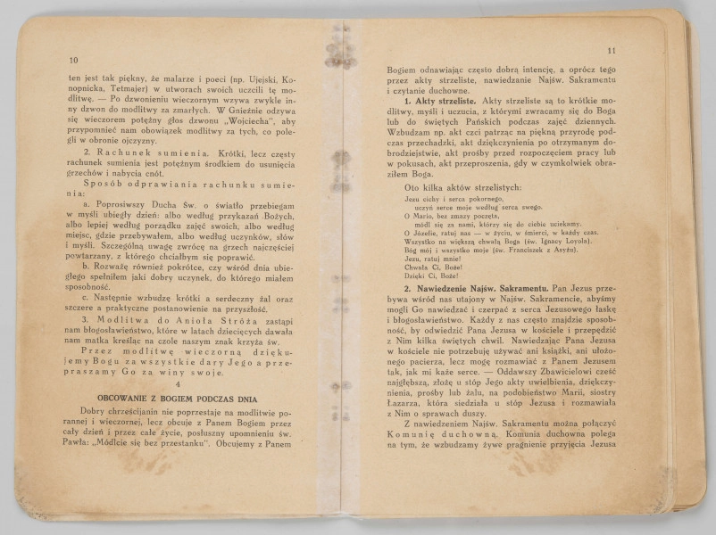 ML/MART/183 - Obrzędy święte : podręcznik do nauki religii dla uczniów gimnazjum : klasa 1 / Z. Baranowski ; J. Noryśkiewicz. - Poznań : Księgarnia Św. Wojciecha, 1936. - 124 s. : il. ; 22 cm.
Brak tylniej okładki.