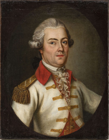 S/Mal/1528/ML Portret Dominika hrabiego Łosia (ur. 1732, zm. 1768). Popiersie mężczyzny w średnim wieku, zwróconego w 3/4 prawą stroną do widza, wzrok skierowany na wprost. Portret zakomponowany w owalu wpisanym w prostokąt. Hrabia ubrany jest w biały mundur z wysokim czerwonym kołnierzem, ozdobiony na prawym ramieniu złoconym epoletem z bulionem oraz przy guzikach - złoconymi szamerunkami; spod munduru widoczna jest czerwona wzorzysta kamizelka zapięta na guziki, pod szyją biały koronkowy halsztuk. Twarz owalna, o różowej karnacji, prosto zarysowanych brwiach, niebieskich oczach, wąskim nosie, drobnych, czerwonych ustach. Zarysowany podbródek. Na głowie - pudrowana peruka, związana z tyłu czarną kokardą.