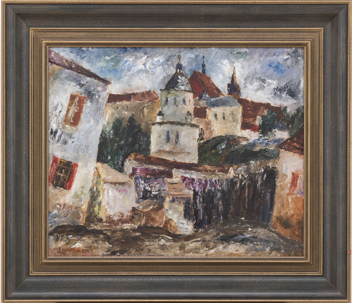 Na pierwszym planie widoczne zabudowania mieszkalne – drewniane domy i niewielkie kamienice (Podzamcze). Wyżej porośnięte drzewami wzgórze lubelskiego Starego Miasta z usytuowanym centralnie kompleksem klasztoru Dominikanów. Obraz malowany impastowo, szerokimi pociągnięciami pędzla. Dominują chłodne barwy – szarość ścian domów i murów klasztornych, głęboka zieleń drzew, błękit nieba, brąz dachów. Wyraźne akcenty kolorystyczne stanowi czerwona okiennica w kamienicy na pierwszym planie (przy lewej krawędzi obrazu), fioletowe formy w centrum (suszące się pranie?). 