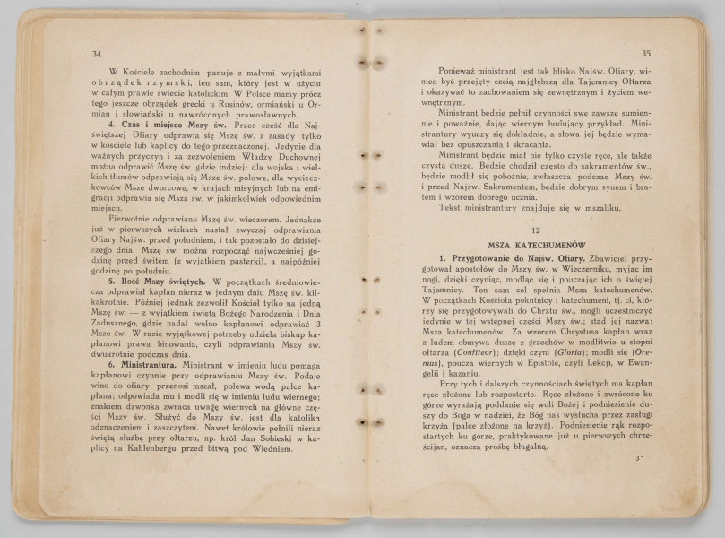 ML/MART/183 - Obrzędy święte : podręcznik do nauki religii dla uczniów gimnazjum : klasa 1 / Z. Baranowski ; J. Noryśkiewicz. - Poznań : Księgarnia Św. Wojciecha, 1936. - 124 s. : il. ; 22 cm.
Brak tylniej okładki.
