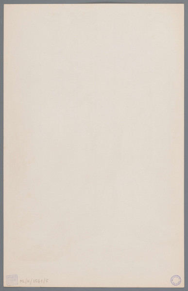 ML/H/1561/5 - Przedstawienie cmentarza wśród drzew. Na pierwszym planie kobieta w czarnym płaszczu klęczy przy nagrobku ze stojącą rzeźbą płaczki. Kobieta zbolała, zapłakana, lewą ręką podpiera głowę, prawą wspiera na płycie, pochyla się w kierunku pomnika. Na płycie okrągły wieniec, na cokole nieczytelny napis. Stojąca rzeźba płaczki w długiej sukni i w zawoju na głowie, lekko pochylona w kierunku płaczącej kobiety. Za pomnikiem rozłożyste drzewo. W tle nagrobki i krzyże, niektóre przechylone, między nimi zarośla, w tle wysokie drzewa.