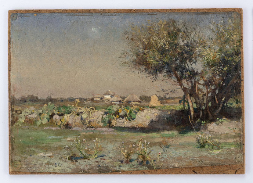 Letni pejzaż. Na pierwszym planie płaskie pole, z niewielkimi plamami zielonej murawy z czterema kępkami drobnych, delikatnych ostów. Na drugim planie wysoka, pozioma bruzda ziemi, porośnięta roślinami z żółtymi kwiatami (słonecznikami?). Z prawej strony grupa drzew wyrastających z jednego miejsca, z rozłożystymi koronami. W głębi stóg siana oraz białe chaty kryte strzechą. Nad horyzontem szaro-niebieskie niebo. 