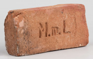 Cegła z lubelskiej cegielni sygnowana 