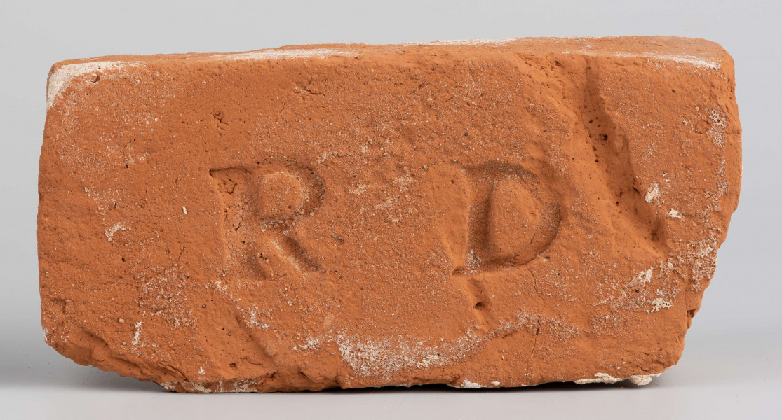 Cegła z lubelskiej cegielni sygnowana 