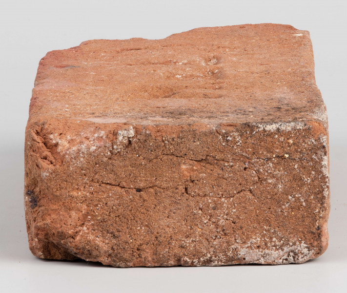 Cegła z lubelskiej cegielni sygnowana 