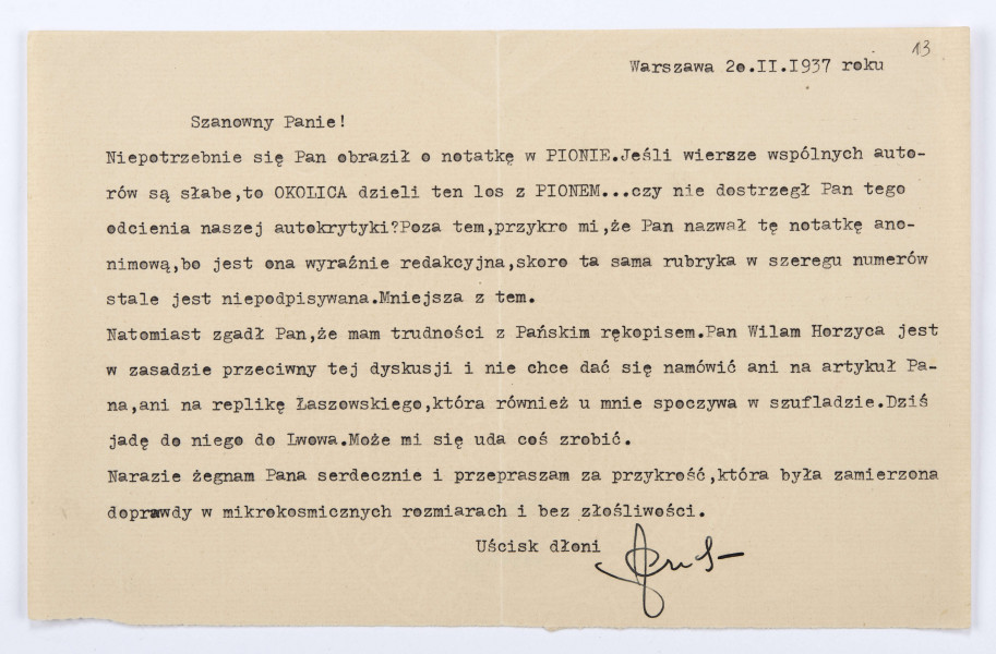 List Józefa Czechowicza do Stanisława Czernika, Warszawa, 20 II 1937 r., wym. 14,3 x 22,6 cm, k. 13 r.   
Arkusz kremowego papieru, tekst pisany na maszynie. W prawym górnym rogu miejsce i data powstania listu.  Pod treścią listu, w dolnej części karty po prawej stronie - odręczny podpis poety, zapisany niebieskim atramentem, z charakterystycznym splotem liter 