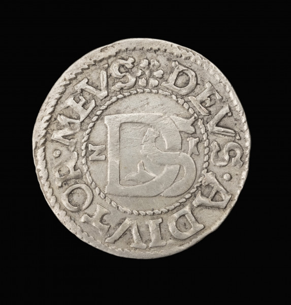 Podwójny szeląg - rewers; Moneta srebrna z gryfem i znakiem nominału. Na rewersie znak nominału DS (Doppelschilling), po obu stronach znaki Z – 1, oznaczające dwie ostatnie cyfry roku wybicia – 21. W perełkowym otoku napis: DEVS·ADVITOR·MEVS (Bóg moim wsparciem).