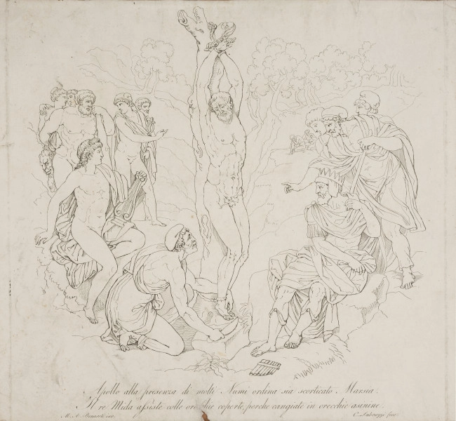 Apollo alla presenza di molto Numi ordina sia scorticato Marsia - ujęcie z przodu; Rycina reprodukcyjna z publikacji kompozycji konturowych według dzieł Michała Anioła przedstawia scenę mitologiczną z przygotowań do obdarcia ze skóry Marsjasza na rozkaz Apolla. Na pionowej osi przedstawienia Marsjasz z rękami uniesionymi na głową przywiązany do uschniętego pnia drzewa spogląda na oprawcę klęczącego u jego stóp z półkolistym nożem. Poniżej kamienia, na którym stoi Marsjasz, leży porzucona syringa. Po lewej stronie Apollo z lirą siedzi na swym płaszczu podścielonym na murawie. Powyżej niego gromadzą się inni przedstawiciele Olimpu. Merkury z laską zwraca się do Herkulesa opartego na maczudze wskazując mu zdarzenie. Za ich plecami trzy inne postacie. Obejmująca się para Wenus i Mars, którym towarzyszy lew oraz nieokreślony starzec. Po prawej stronie król Midas z klapkami na uszach i trzech przedstawicieli Nubijczyków. W głębi dwie rozpaczające postacie (prawdopodobnie Pan i satyr). Scena rozgrywa się w górskim, lesistym wąwozie.