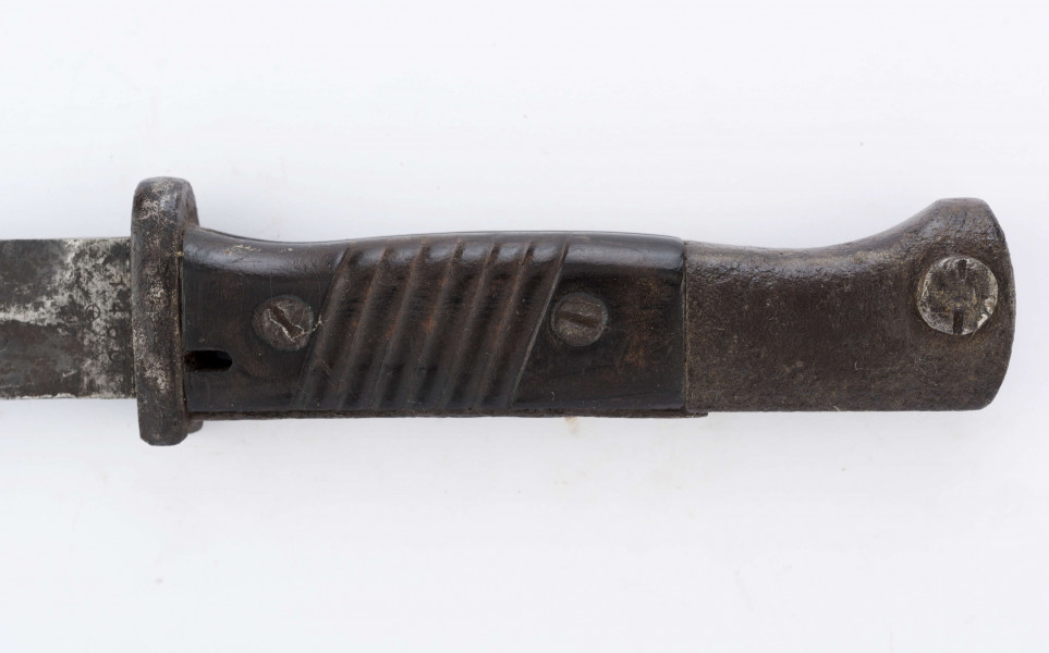 na głowni wybity nr 1480