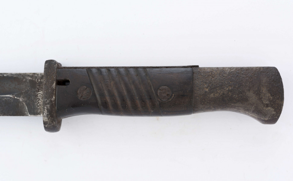 na głowni wybity nr 1480