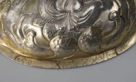 nautilus - detal; napis na brzegu stopy: 1659 - XXXXXVI. OS.