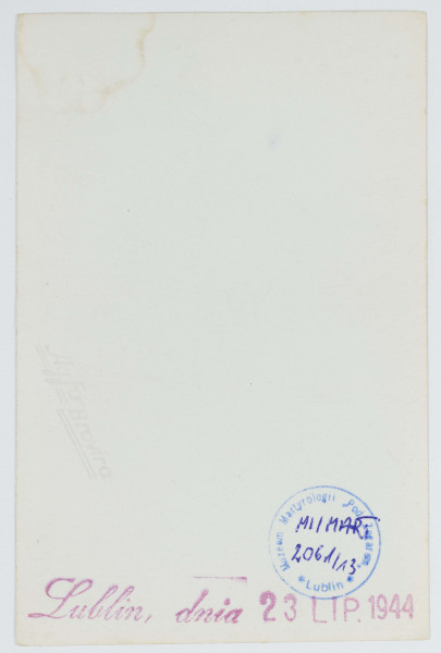 Fotografia - fotokopia Bramy Krakowskiej (z perspektywy ul. Koziej) z czasów okupacji wykonana ze zdjęcia oryginalnego, opatrzona pieczątką `Lublin, dnia 23 LIP 1944`.