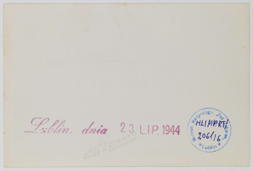 Fotografia - fotokopia Hotelu Europa z czasów okupacji wykonana ze zdjęcia oryginalnego, opatrzona pieczątką `Lublin, dnia 23 LIP 1944`.