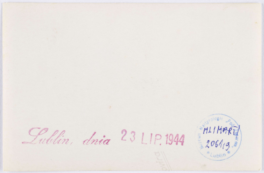 Fotografia - fotokopia Krakowskiego Przedmieścia na skrzyżowaniu z ul. Chopina (w kierunku al. Racławickich) z czasów okupacji wykonana ze zdjęcia oryginalnego, opatrzona pieczątką `Lublin, dnia 23 LIP 1944`.	