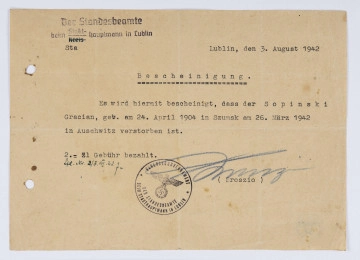 Zaświadczenie wydane przez Urząd Stanu Cywilnego w Lublinie stwierdzające zgon Gracjana Sopińskiego w obozie KL Auschwitz. Pismo jednostronne, pismo wyśrodkowane. 