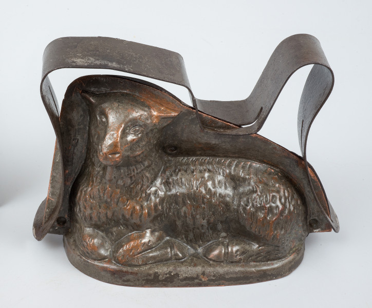 ujęcie z przodu, lekko z góry