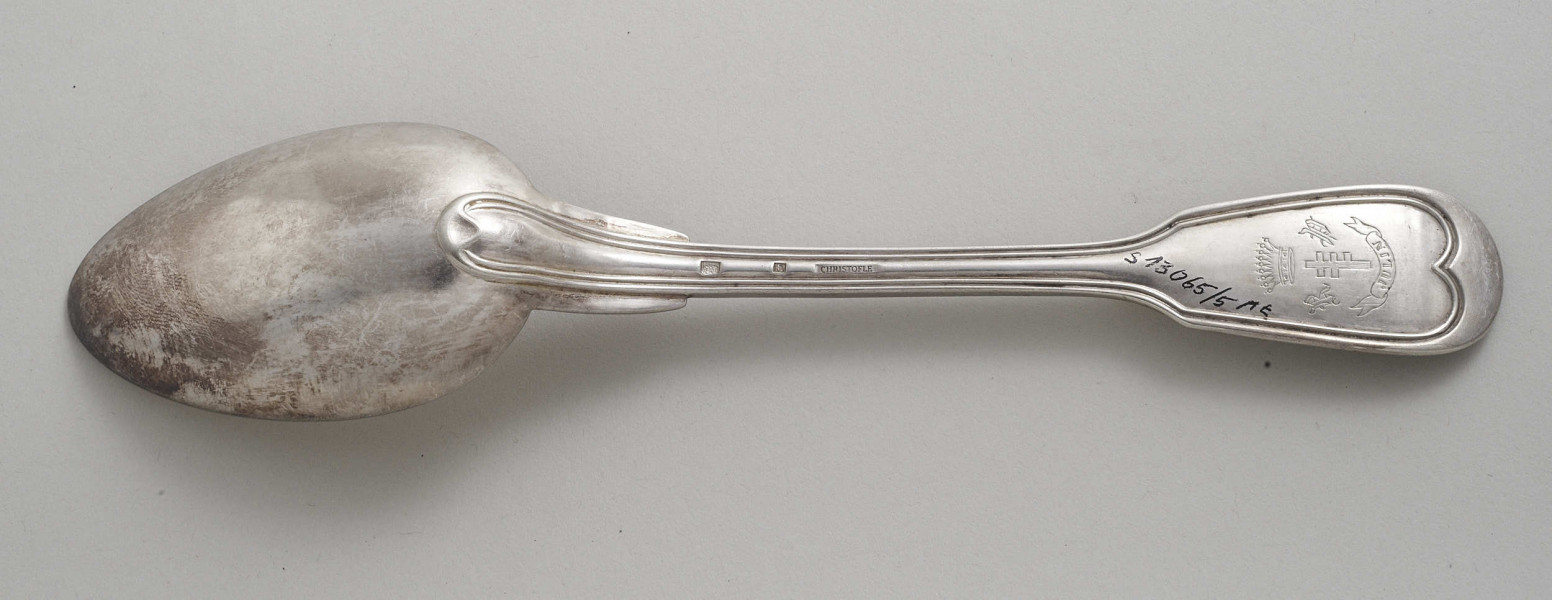 6 łyżek stołowych